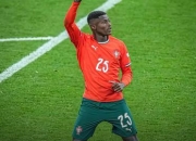 雷火电竞合作-葡萄牙队完胜韩国队，波尔点燃赛场